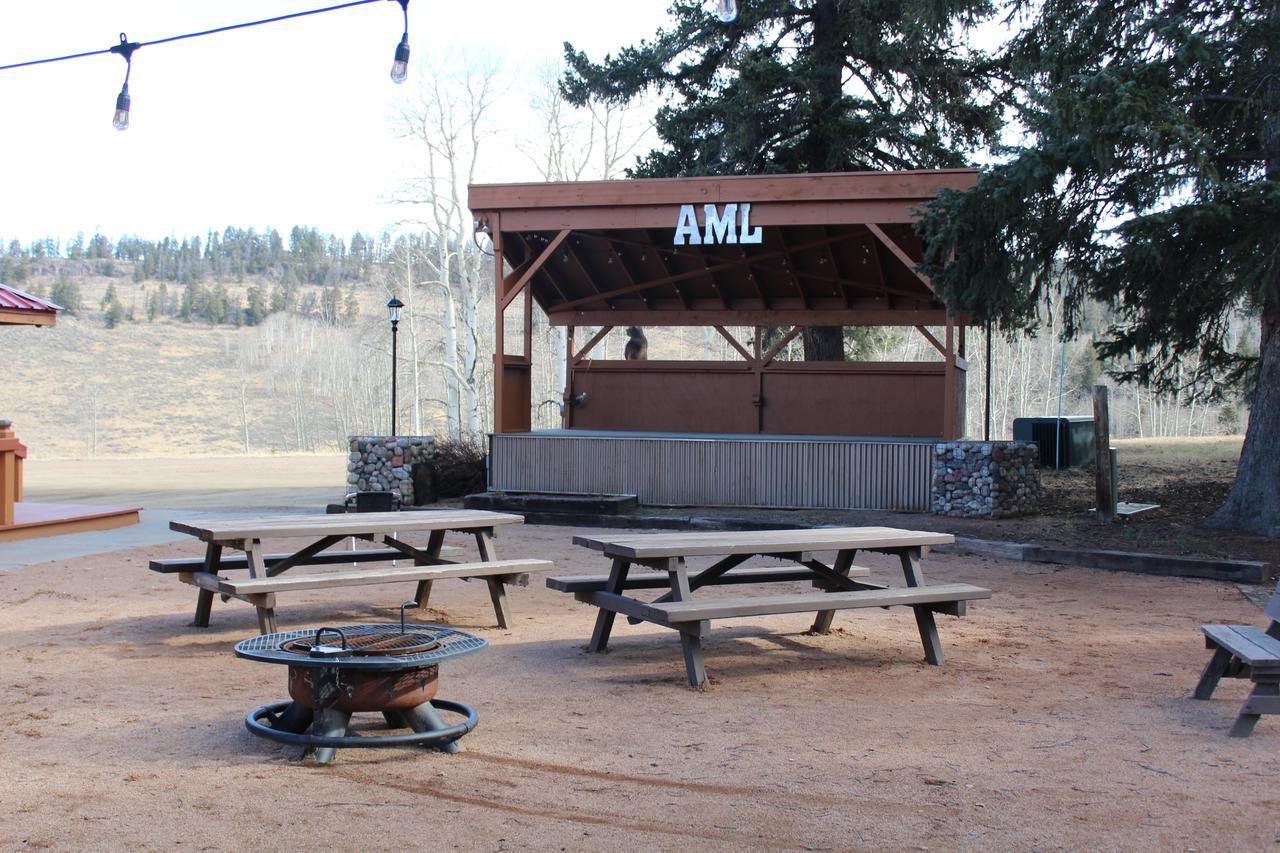 Arrowhead Mountain Lodge Cimarron 외부 사진