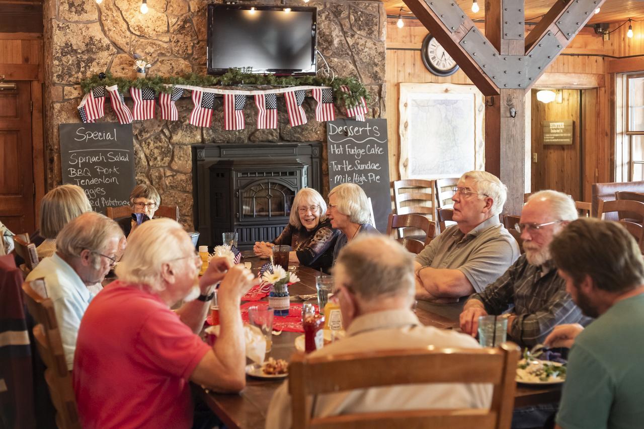 Arrowhead Mountain Lodge Cimarron 외부 사진